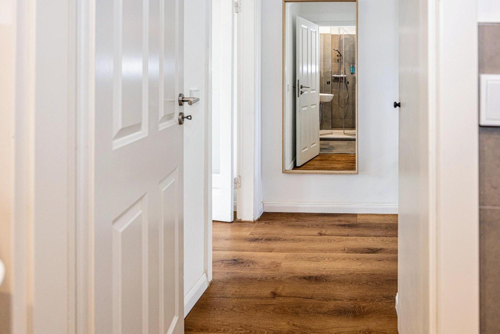 Have-A-Nice-Stay - Nahe Bahnhof - 20 Minuten Nach Hamburg - Trotzdem Ruhig Gelegen - 6 Minuten Zu Fuss Ins Zentrum Ahrensburg - Modern Eingerichtet Екстер'єр фото